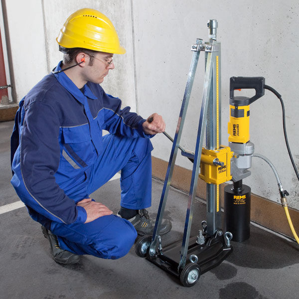 Przewierty wiertłami koronowymi